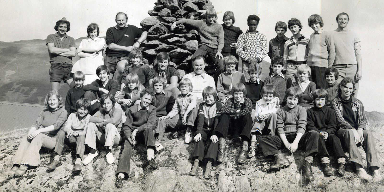 1600x800 Alumni Ullswater group cairn