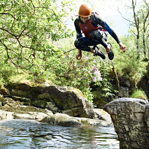 520x520-gorge-jump