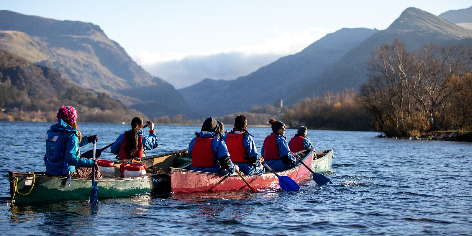 1600x800 Ogwen paddling group