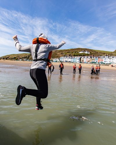 400x500-individual-aberdovey-jump-sea