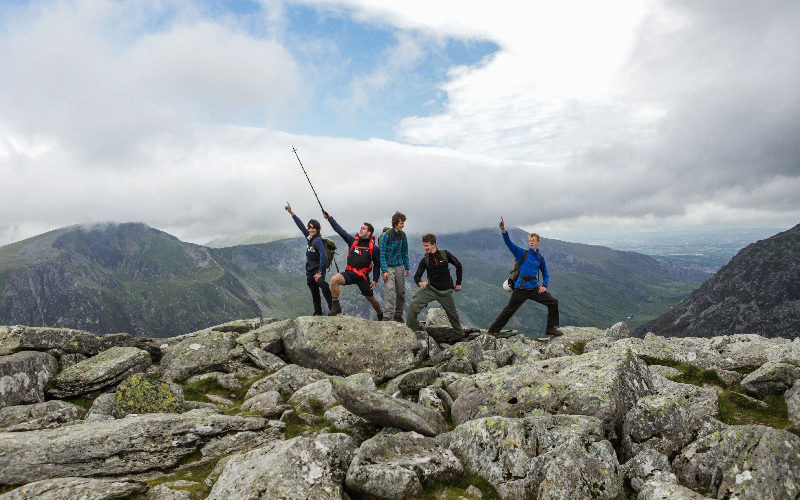 800x500 Ogwen strike a pose