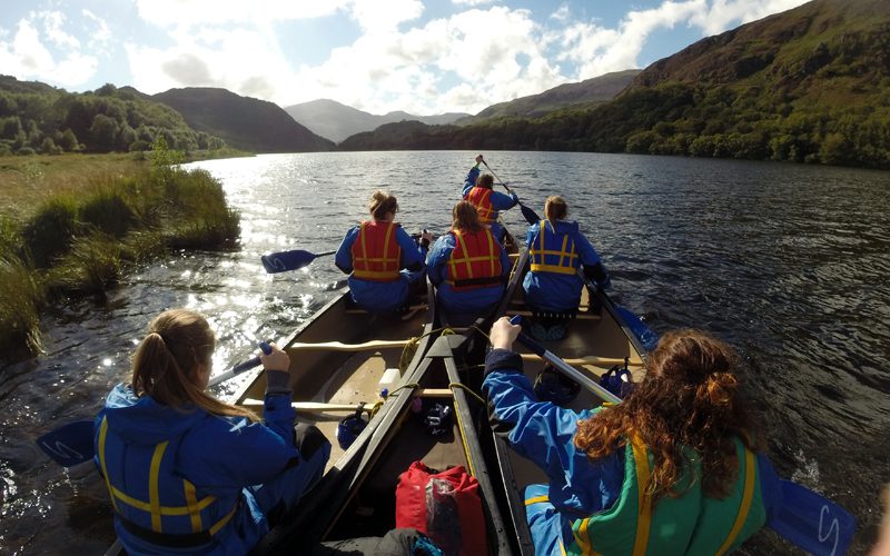 Ogwen-cottage-rowing-800x600