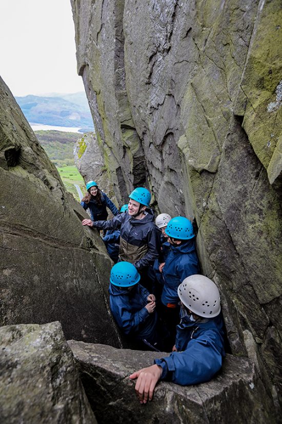 EBD_Aberdovey_rock_climbing_instructor_750x500